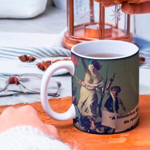 Caneca Histeria e Revolução